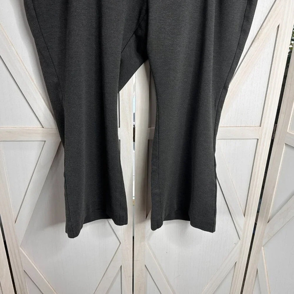 Torrid Trouser Boot Studio Luxe Ponte Mid-Rise Pant - Picture 8 of 9